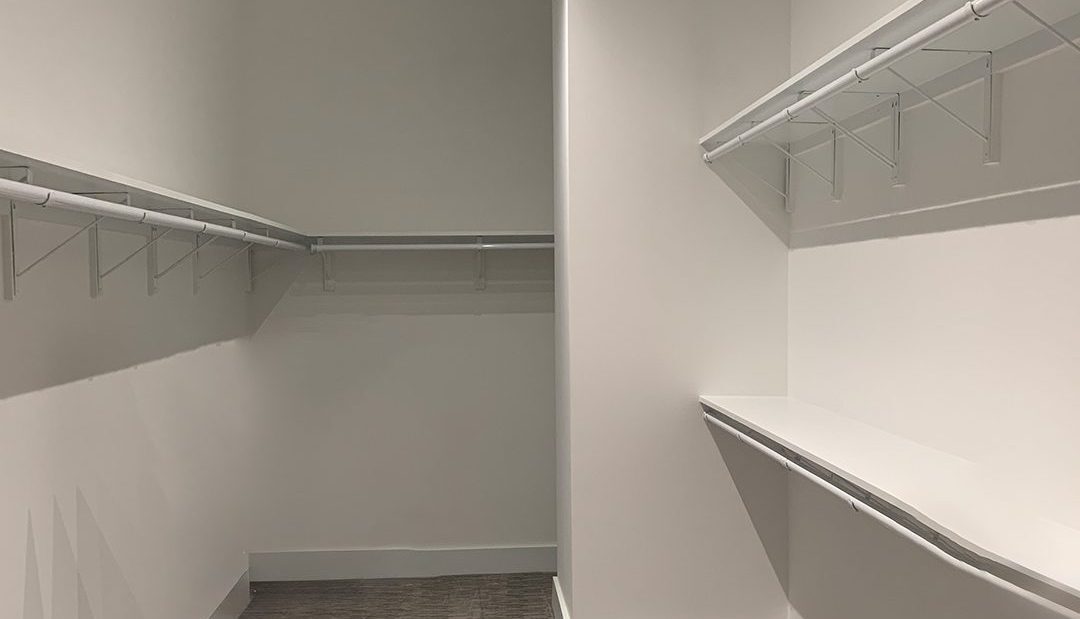 Custom closet transformation example